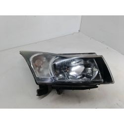 LAMPA PRZÓD PRAWA CHEVROLET CRUZE 1.6 16V2010GCW1132570                                            