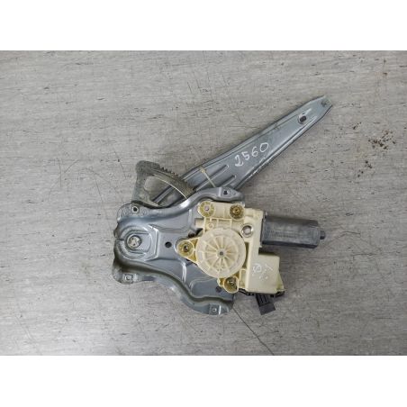 PODNOŚNIK SZYBY PRAWY TYŁ TOYOTA AVENSIS II T25 1.8 VVT-I 129KM 1.8 VVT-I 2006 0130822031  69830-05100 1C0 129 2560 