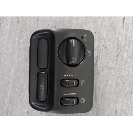 WŁĄCZNIK ŚWIATEŁ VOLVO S80 I 2.4 20V 2000 9459985   427-26 140 2562 