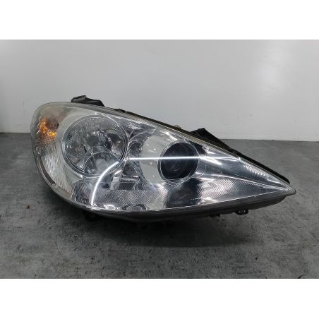 LAMPA PRZÓD PRAWA PEUGEOT 807 2.0 16V 136KM 2.0 16V 2006 89006374 1494307080 EYJ 136 2305 