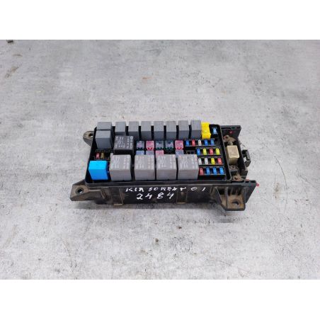 SKRZYNKA BEZPIECZNIKÓW KIA SORENTO I 2.4 139KM 2.4 16V 2005 91160-3E060 6C 139 2484 