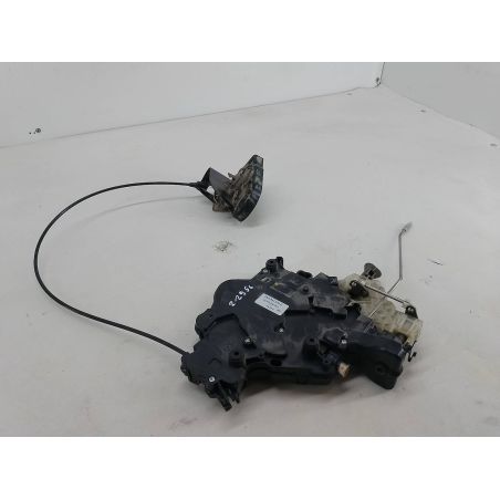 ZAMEK DRZWI PRZESUWNYCH PRAWYCH VW CADDY III 1.9 TDI 105KM 1.9 TDI 2005 2K0843654E LD7U 105 2956 