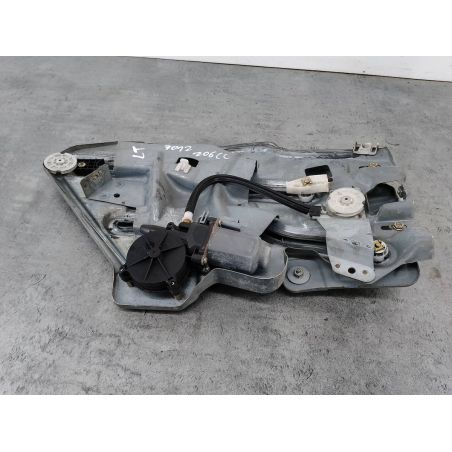 PODNOŚNIK SZYBY LEWY TYŁ Z STELAŻEM PEUGEOT 206 CC 1.6 i 16V 109KM 1.6 i 16V 2006 9636597380G EZR 109 3012 