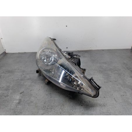 LAMPA PRZÓD PRAWA PEUGEOT 207 1.4 HDI 68KM 1.4 HDI 2007 6206H4 89902165  VALEO KKN 68 2988 