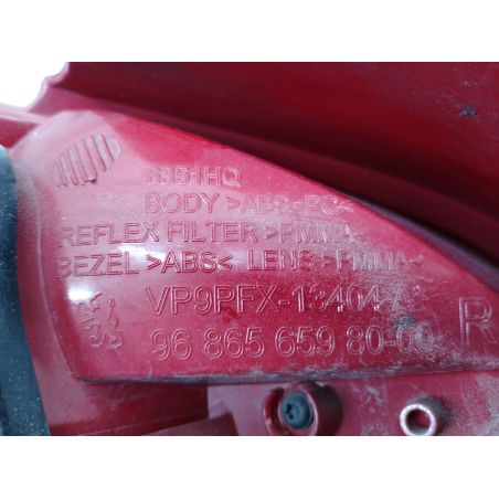 LAMPA TYLNA PRAWA PEUGEOT 207 1.4 HDI 68KM 1.4 HDI 2007 9686565980-00 KKN 68 2988 