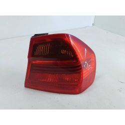 LAMPA TYLNA PRAWA BMW E90 2.02.0 16V 318i200669374584751292951                                            