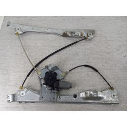 PODNOŚNIK SZYBY PRAWY PRZÓD RENAULT CLIO III 1.2 16V 75KM1.2 16V20078200291147/C  400861DTED11752938                                            