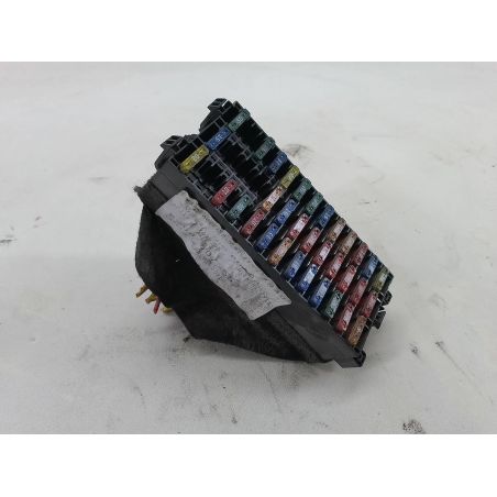 SKRZYNKA BEZPIECZNIKÓW RENAULT MASTER II FL 2.5 DCI 100KM 2.5 DCI 2007 8200607553 0389 100 3010 