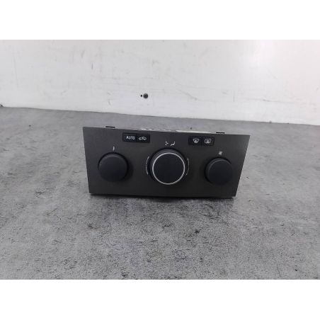 PANEL NAWIEWU OPEL ZAFIRA B 1.9 CDTI 100KM 1.9 CDTI 2005 13168100 Z157 101 2968 