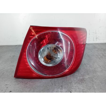 LAMPA TYLNA PRAWA CHEVROLET EPICA 2.0 24V 2007 88U 143 2965 