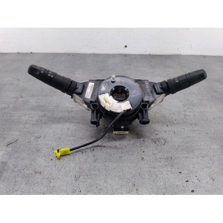 PRZEŁĄCZNIK ZESPOLONY NISSAN NOTE I 1.4 88KM 1.4 16V 2006 255609U03B R10 88 2881 