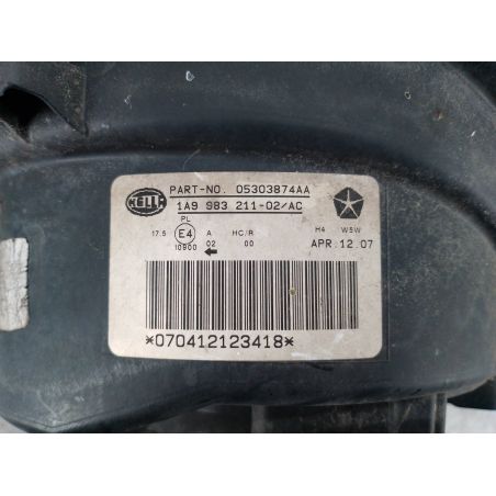 LAMPA PRZÓD PRAWA JEEP PATRIOT 2.4 16V 2007 05303874AA 1A9983211-02  HELLA PX8 170 3031 