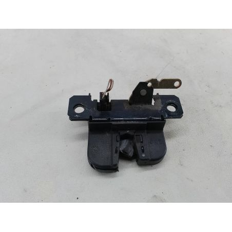 ZAMEK KLAPY VW CADDY III 2.0 SDI 69KM 2.0 SDI 2005 2K0827505D LA5C 69 2971 