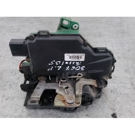 ZAMEK DRZWI LEWY PRZÓD VW PASSAT B5 FL 1.9 TDI 130KM 1.9 TDI 2004 3B1837015Q LD5Q 130 3067 