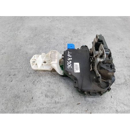 ZAMEK DRZWI PRAWY TYŁ VW POLO 9N IV 1.2 12V 64KM 1.2 16V 2004 3B4839016AG LC9Z 64 3068 