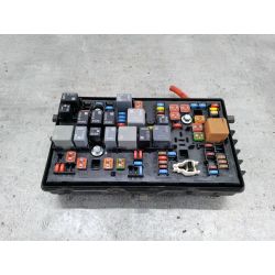 SKRZYNKA BEZPIECZNIKÓW ZEWNĘTRZNA OPEL INSIGNIA A 1.8 16V 140KM1.8 16V200913222782 13275874Z1771403211                                            