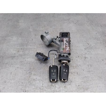 STACYJKA OPEL INSIGNIA A 1.8 16V 140KM 1.8 16V 2009 13500549 25799293 Z177 140 3211 