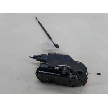 ZAMEK DRZWI LEWY TYŁ VW GOLF V 1.6 8V 102KM 1.6 8V 2007 7L0839015D LC5F 102 3147 