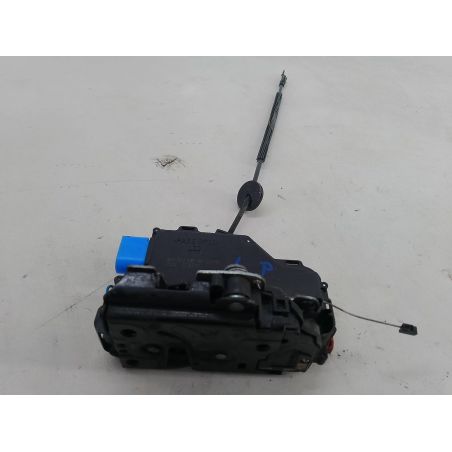 ZAMEK DRZWI LEWY PRZÓD VW GOLF V 1.6 8V 102KM 1.6 8V 2007 3D1837015AB LC5F 102 3147 