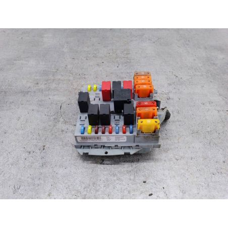 SKRZYNKA BEZPIECZNIKÓW ZEWNĘTRZNA ALFA ROMEO 159 2.2 JTS 185KM 2.2 JTS 16V 2006 50504455 802/B 185 3051 