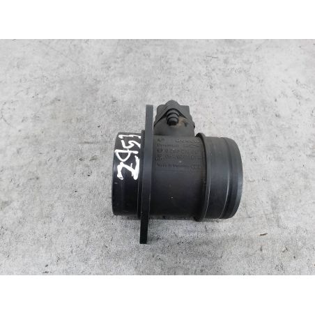 PRZEPŁYWOMIERZ POWIETRZA VW NEW BEETLE 2.0 8V 115KM 2.0 8V 2000 06A906461A LG5T 115 