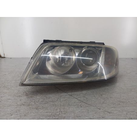 LAMPA PRZÓD LEWA VW PASSAT B5 FL 1.9 TDI 130KM 1.9 TDI 2001 0104040402 LA7W 130 3114 