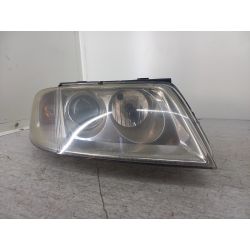 LAMPA PRZÓD PRAWA VW PASSAT B5 FL 1.9 TDI 130KM1.9 TDI20010204040401LA7W1303114                                            