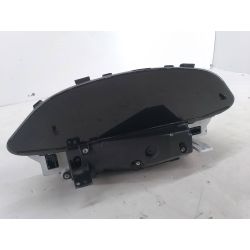 LICZNIK TOYOTA YARIS II 1.4 D4D 90KM1.4 D-4D200783800-0D690-D 8T0903146                                            