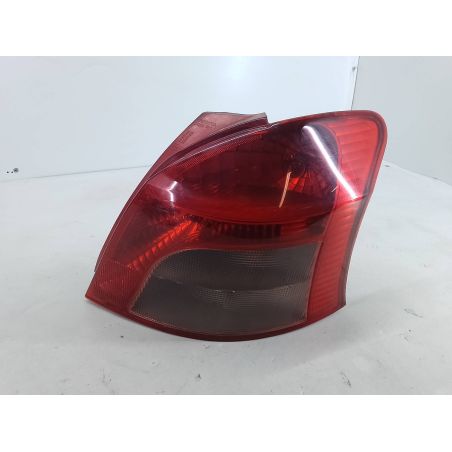 LAMPA TYLNA PRAWA TOYOTA YARIS II 1.4 D4D 90KM 1.4 D-4D 2007 8T0 90 3146 