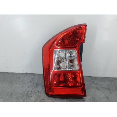 LAMPA TYLNA LEWA KIA CARENS III 2.0 CVVT 2.0 16V 2006 92401-100L C07 144 3165 