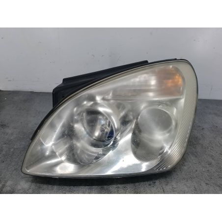 LAMPA PRZÓD LEWA KIA CARENS III 2.0 CVVT 2.0 16V 2006 C07 144 3165 