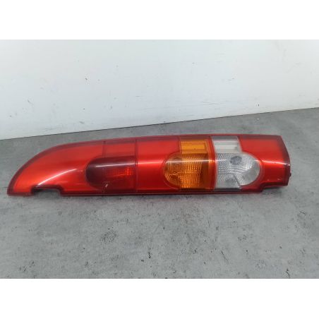 LAMPA TYLNA PRAWA RENAULT KANGOO I FL 1.5 DCI 1.5 DCI 2004 TEB64 65 3268 