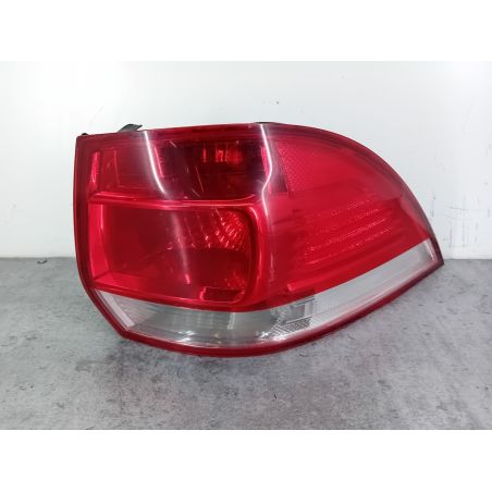 LAMPA TYLNA PRAWA VW GOLF V 1.9 TDI 105KM 1.9 TDI 2008 1H9945096A  1K9945112A  1K9945096  1K9945112 LA7W 105 3210 