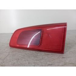 LAMPA TYLNA PRAWA W KLAPE MAZDA 2 I 1.4 80KM1.4 16V20033M71-13547-AG  2ZR964835-0231C803105                                            
