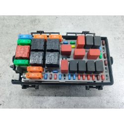 SKRZYNKA BEZPIECZNIKÓW FIAT GRANDE PUNTO 1.9 D MULTIJET 120KM1.9 JTD200651737887783/A1202779                                            