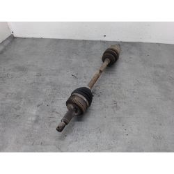 PÓŁOŚ LEWA PRZÓD HYUNDAI I30 I CW FL 1.6 16V2010BV1163030                                            