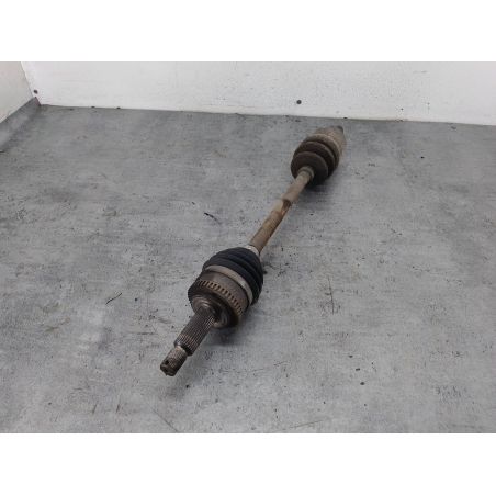 PÓŁOŚ LEWA PRZÓD HYUNDAI I30 I CW FL 1.6 16V 2010 BV 116 3030 