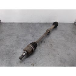 PÓŁOŚ PRAWA PRZÓD HYUNDAI I30 I CW FL 1.6 16V2010BV1163030                                            