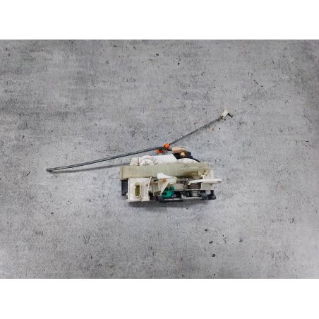 ZAMEK DRZWI LEWY PRZÓD JEEP PATRIOT 2.4 16V 2007 P04589409AE PX8 170 3031 