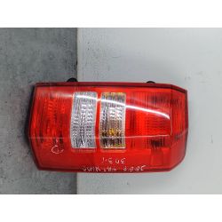 LAMPA TYLNA PRAWA JEEP PATRIOT 2.4 16V2007PX81703031                                            