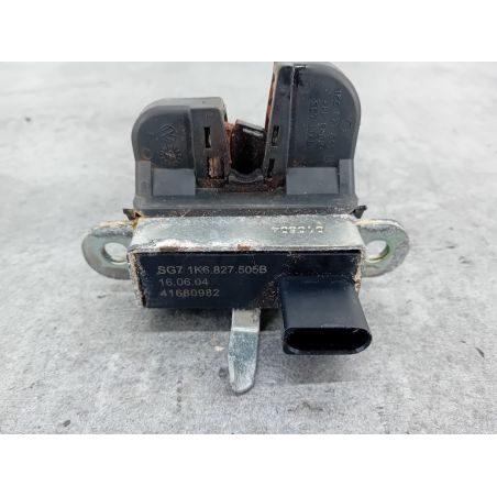 ZAMEK KLAPY VW GOLF V 1.4 FSI 90KM 1.4 FSI 2004 1K6827505B LC9Z 90 3216 