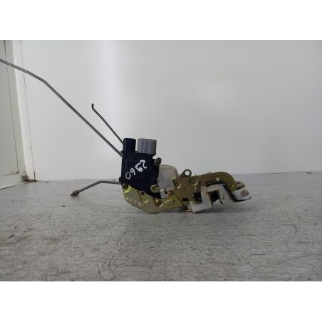 ZAMEK DRZWI PRAWY PRZÓD HONDA HR-V I 1.6 16V 1.6 16V 2003 NH623M 105 2960 