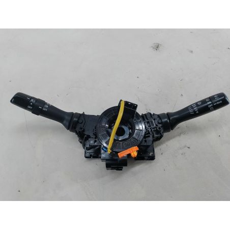 PRZEŁĄCZNIK ZESPOLONY TOYOTA YARIS II 1.4 D4D 90KM 1.4 D-4D 2007 0D090-17F143 8T0 90 3146 