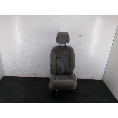 FOTEL PRAWY PASAŻERA RENAULT KANGOO II 1.5 DCI 90KM 1.5 DCI 2010 ORNQ 90 2209 