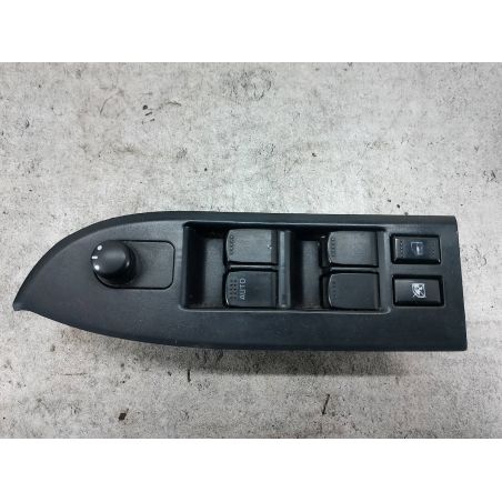 PANEL STEROWANIA SZYB I LUSTEREK SUZUKI GRAND VITARA II 1.9 DDIS 129KM 1.9 DDIS 2006 64J20 ZJ3 129 2835 