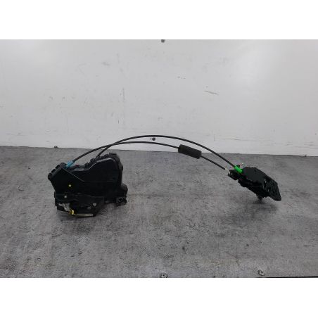 ZAMEK DRZWI LEWY PRZÓD SUZUKI GRAND VITARA II 1.9 DDIS 129KM 1.9 DDIS 2006 6033004 ZJ3 129 2835 