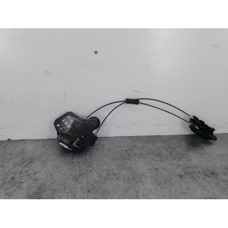 ZAMEK DRZWI PRAWY TYŁ SUZUKI GRAND VITARA II 1.9 DDIS 129KM 1.9 DDIS 2006 60331054 ZJ3 129 2835 