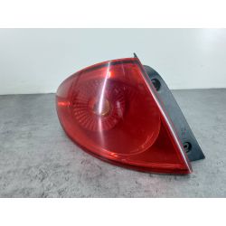 LAMPA TYLNA LEWA SEAT TOLEDO III 1.9 TDI 105KM1.9 TDI20075P5945095C  5P5945111ALS7Y105                                            