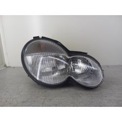 LAMPA PRZÓD PRAWA MERCEDES-BENZ KLASA C W203 1.8 KOMPRESOR 143KM1.8 16V C1802002084401184R DEPO5671432918                                            