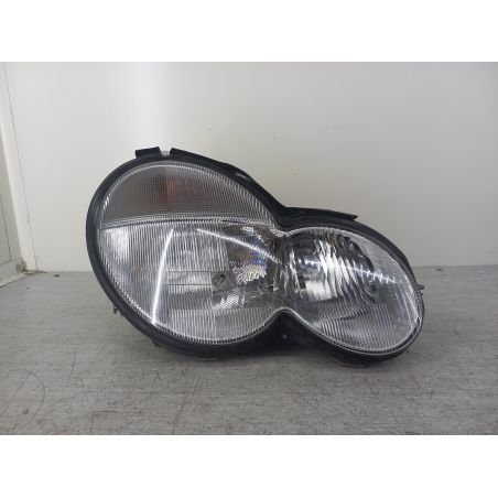 LAMPA PRZÓD PRAWA MERCEDES-BENZ KLASA C W203 1.8 KOMPRESOR 143KM 1.8 16V C180 2002 084401184R DEPO 567 143 2918 